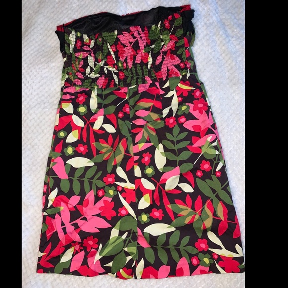 Women’s Boutique Dress Bundle - Picture 13 of 16